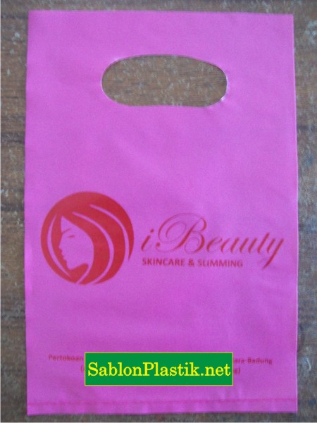 Sablon Plastik Plong Bali Pesanan I Beauty