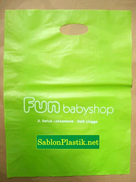 Sablon Plastik Plong Fun Baby Shop di Daik Lingga Kepulauan Riau